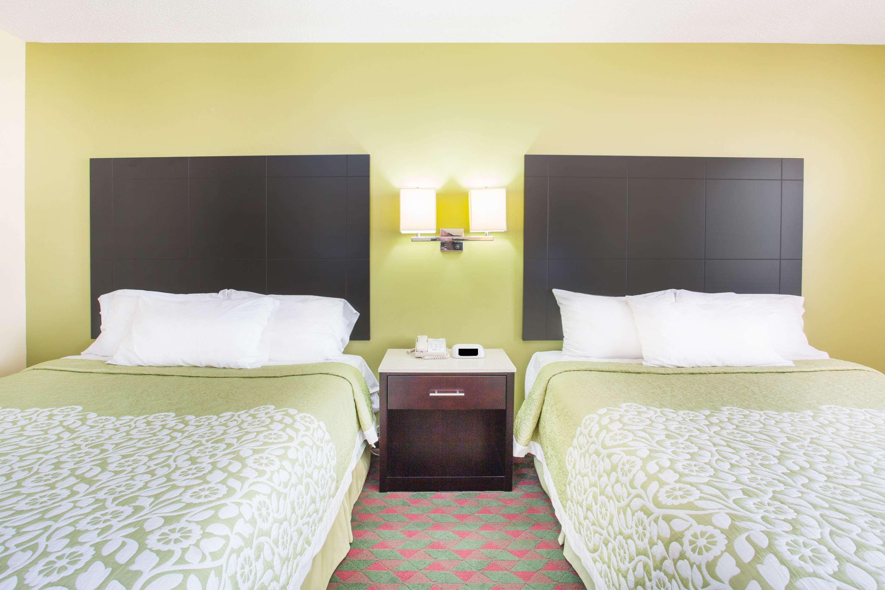 Days Inn By Wyndham Lexington Ne Luaran gambar