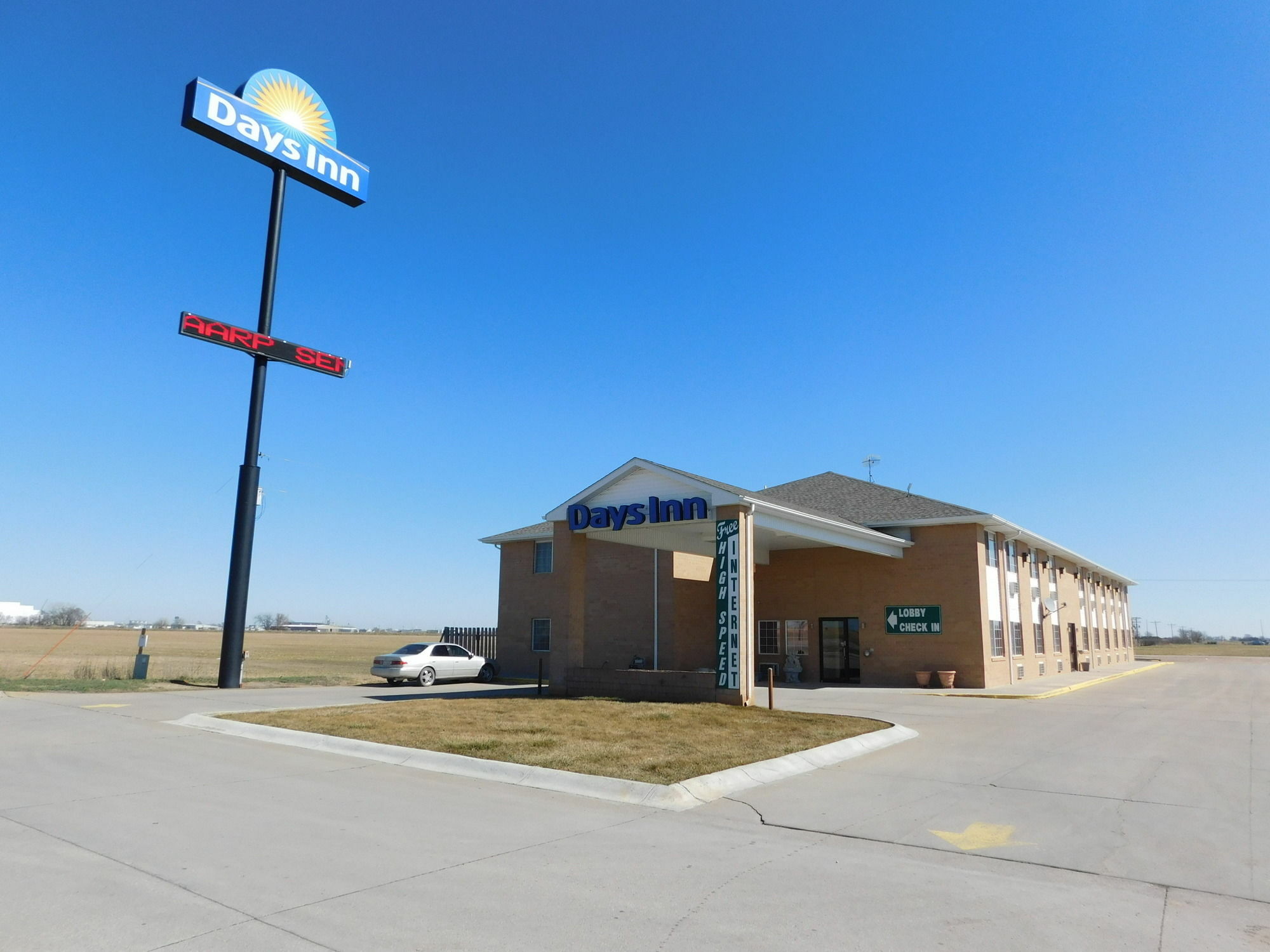 Days Inn By Wyndham Lexington Ne Luaran gambar